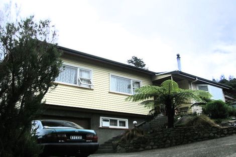 Photo of property in 83 Bird Grove, Stokes Valley, Lower Hutt, 5019