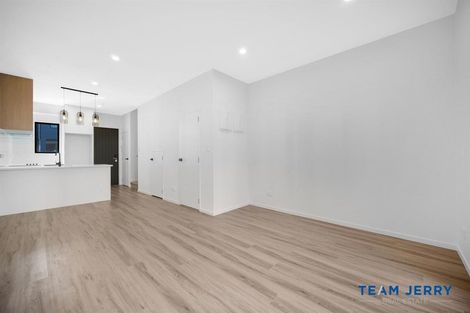 Photo of property in 10 Kiato Lane, Flat Bush, Auckland, 2019