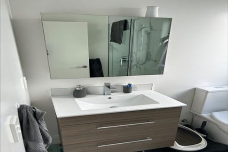 Photo of property in 1/550 Barbadoes Street, Edgeware, Christchurch, 8013