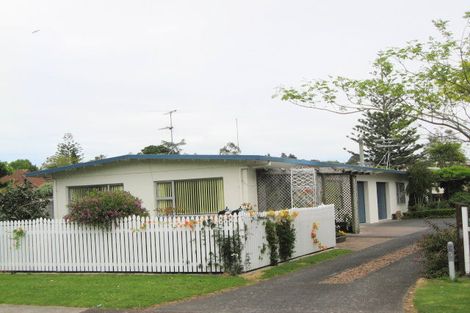 Photo of property in 114b The Circle, Manly, Whangaparaoa, 0930