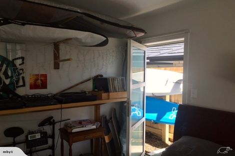 Photo of property in 7 Sauterne Road, Kumeu, 0810