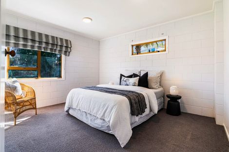 Photo of property in 22 Weza Lane, Kumeu, 0810