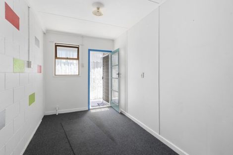 Photo of property in 2a Anzac Road, Otaki, 5512
