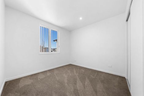 Photo of property in 21 Bellbird Street, Papakura, 2110