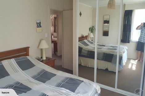 Photo of property in 6 Viola Place, Papakura, 2110