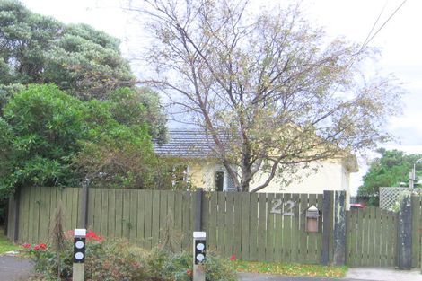 Photo of property in 22 Tirangi Road, Moera, Lower Hutt, 5010