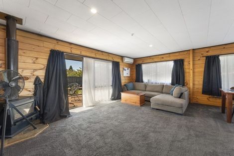 Photo of property in 13 Arthur Crescent, Hilltop, Taupo, 3330