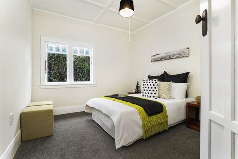 Photo of property in 32 Claude Street, Fairfield, Hamilton, 3214