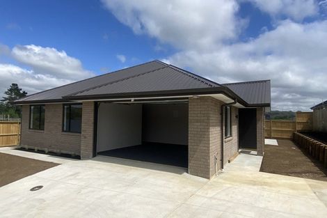 Photo of property in 35a Leathem Crescent, Pokeno, 2402