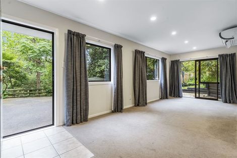 Photo of property in 25 John Gill Road, Shelly Park, Auckland, 2014