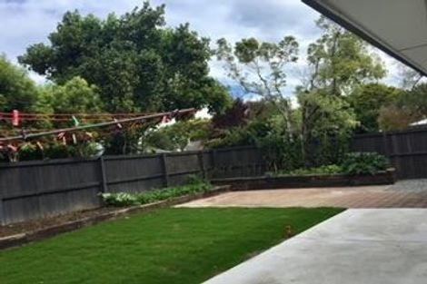 Photo of property in 2/118 Blighs Road, Strowan, Christchurch, 8052