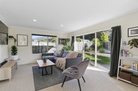 Photo of property in 3/85 Broderick Road, Johnsonville, Wellington, 6037