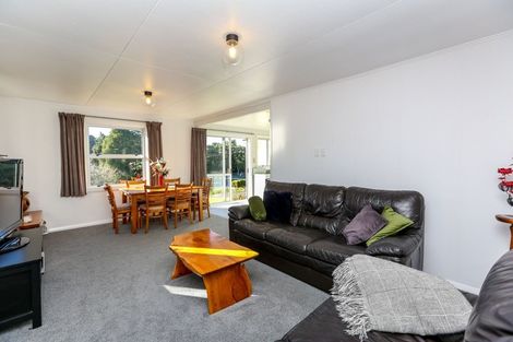 Photo of property in 128 Huatoki Street, Frankleigh Park, New Plymouth, 4310