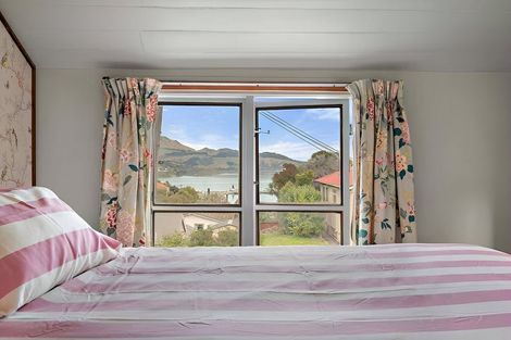 Photo of property in 2a Ripon Street, Lyttelton, 8082
