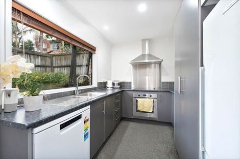Photo of property in 15 Lake Panorama Drive, Henderson, Auckland, 0612