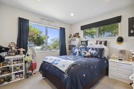 Photo of property in 44 Mo Street, Camborne, Porirua, 5026