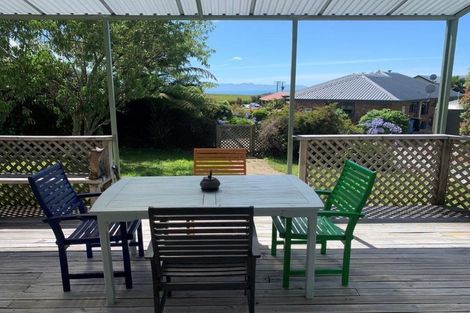 Photo of property in 53 Richmond Road, Pohara, Takaka, 7183