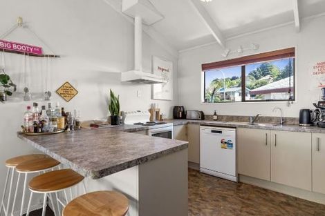 Photo of property in 21 James Cook Drive, Welcome Bay, Tauranga, 3112