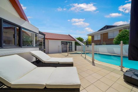 Photo of property in 20 Taitua Drive, Te Atatu South, Auckland, 0610