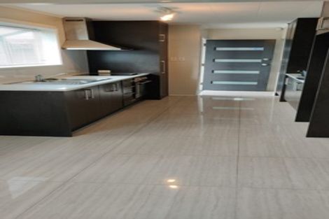 Photo of property in 5 Kivell Close, Mangere East, Auckland, 2024