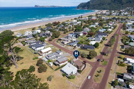 Photo of property in 1 Prescott Place, Pauanui, Hikuai, 3579