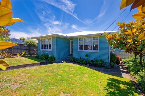 Photo of property in 4 Bayview Street, Kaikoura, 7300