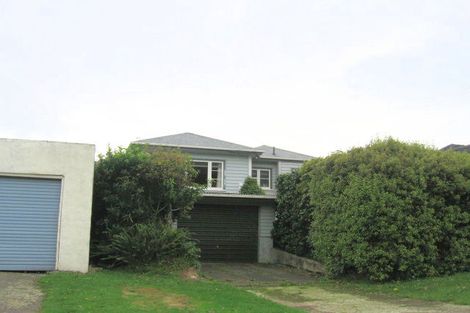 Photo of property in 47 Ranui Terrace, Tawa, Wellington, 5028