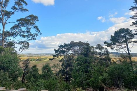 Photo of property in 159 Upper Orewa Road, Wainui, Silverdale, 0992