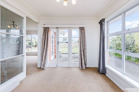 Photo of property in 1/147 Old Wairoa Road, Papakura, 2110