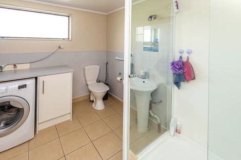 Photo of property in 180a Cornfoot Street, Castlecliff, Whanganui, 4501