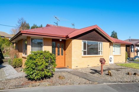 Photo of property in 44 Burgess Street, Green Island, Dunedin, 9018