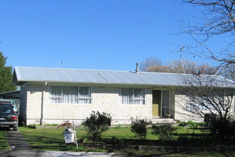 Photo of property in 8 Frost Place, Pukete, Hamilton, 3200