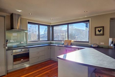 Photo of property in 35 Aorangi Crescent, Lake Tekapo, 7999