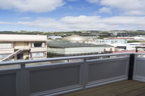 Photo of property in Pirie Street Townhouses, 9/35 Pirie Street, Mount Victoria, Wellington, 6011