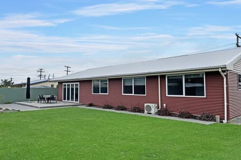 Photo of property in 2 Totara Drive, Twizel, 7901