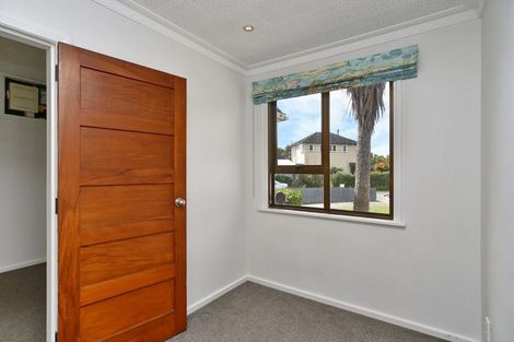 Photo of property in 6 Finlay Place, Woolston, Christchurch, 8023