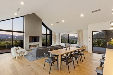 Photo of property in Kawarau Heights, 75 Kawarau Heights Boulevard, Lake Hayes, Queenstown, 9304