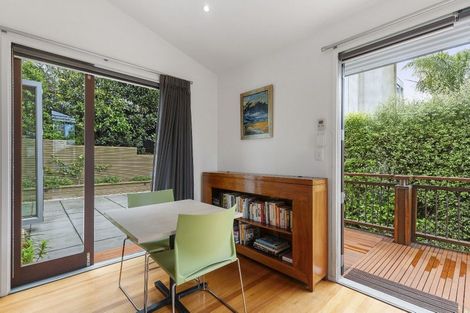 Photo of property in 48a-48b Anglesea Street, Freemans Bay, Auckland, 1011