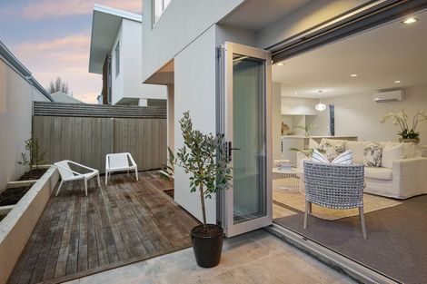 Photo of property in 84b Canon Street, St Albans, Christchurch, 8014