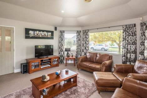 Photo of property in 6 Trusham Court, Paraparaumu, 5032