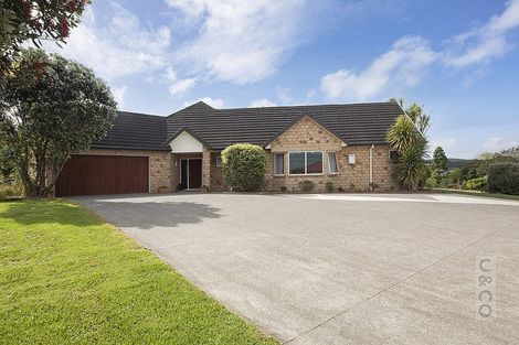 Photo of property in 17 Deacon Road, Riverhead, Kumeu, 0892