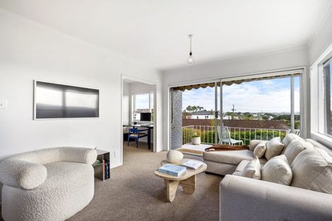 Photo of property in 4/134 Calliope Road, Stanley Point, Auckland, 0624