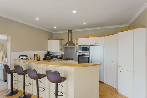 Photo of property in 12 Murray Court, Paraparaumu Beach, Paraparaumu, 5032