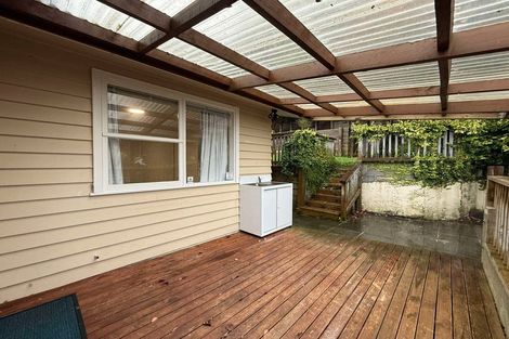 Photo of property in 16 Mission Street, Waterloo, Lower Hutt, 5011