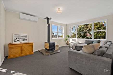 Photo of property in 31 Bodi Place, Te Atatu South, Auckland, 0610