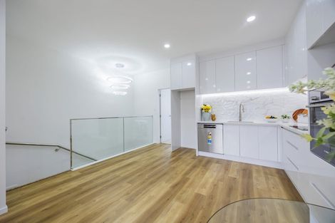 Photo of property in 57b Rathgar Road, Henderson, Auckland, 0610