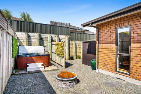 Photo of property in 19 Sunstone Crescent, Brown Owl, Upper Hutt, 5018