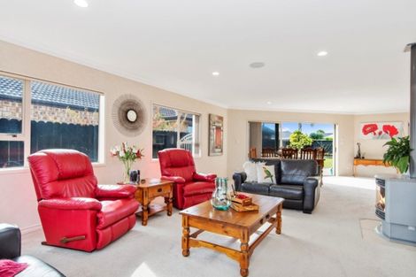 Photo of property in 565 Gloucester Road, Papamoa Beach, Papamoa, 3118