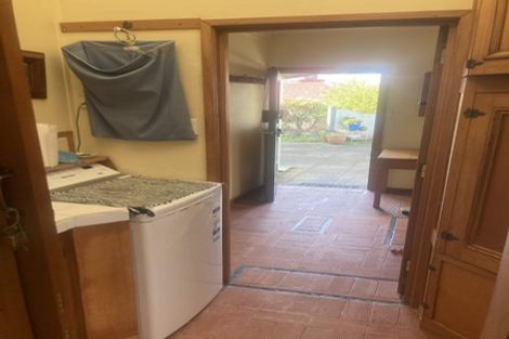 Photo of property in 29 Waireka Street, Ravensbourne, Dunedin, 9022