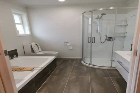 Photo of property in 62 Main Road, Wainuiomata, Lower Hutt, 5014